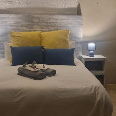 Large 1 Bedroom Cottage, 15 Min From Or Tambo Airport, With Backup Power And Water Джермистон Экстерьер фото